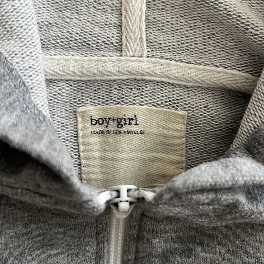 Boy + Girl Made in Los Angeles, Zip-Up Hoodie. Gray. Size 4T. PERFECT CONDITION. - Picture 4 of 6